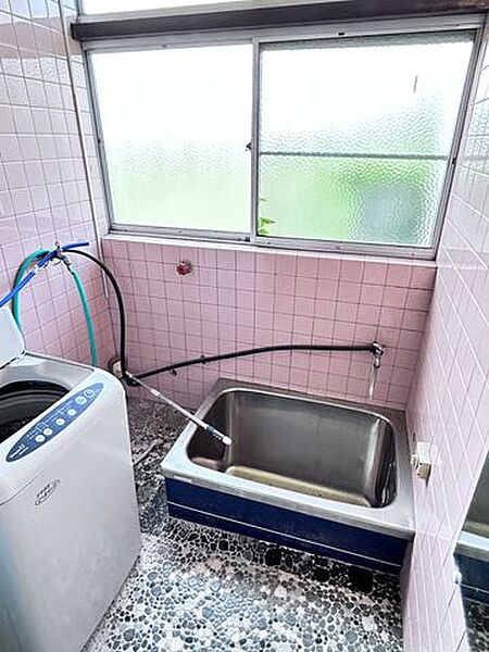 浴室を拡大表示