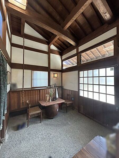 室内