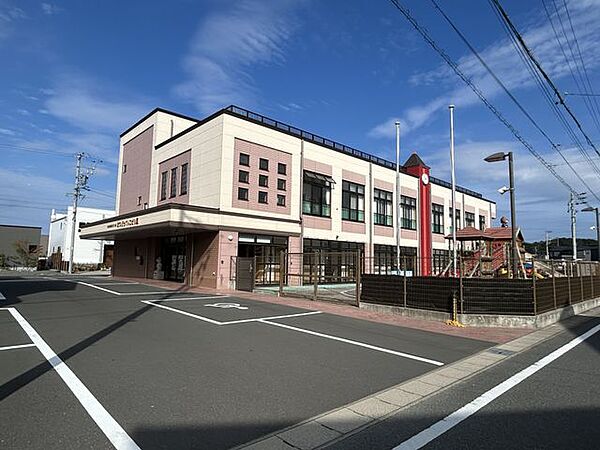 幼保連携型認定こども園まつぼっくりこども園 徒歩2分。 140m