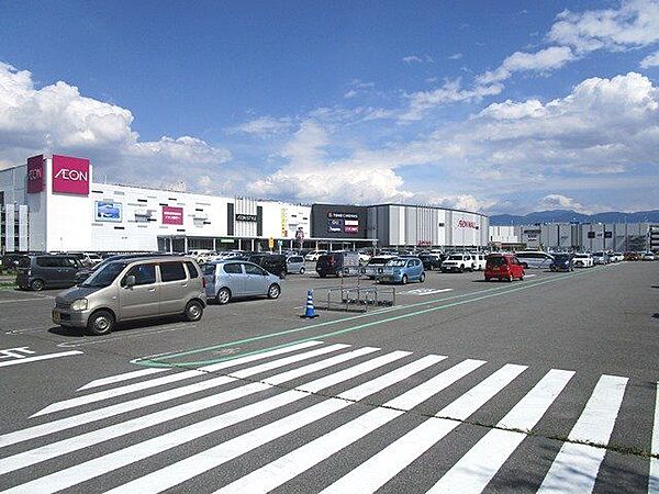 徒歩23分。イオンモール甲府昭和 1770m