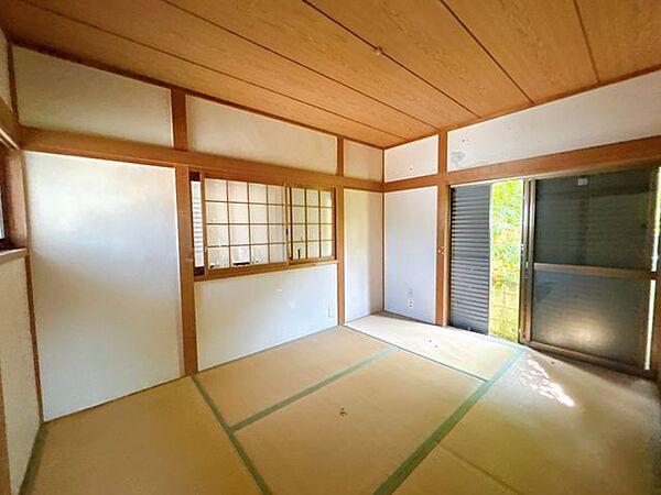 【1階和室】
