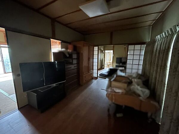【1階北東側6帖洋室】