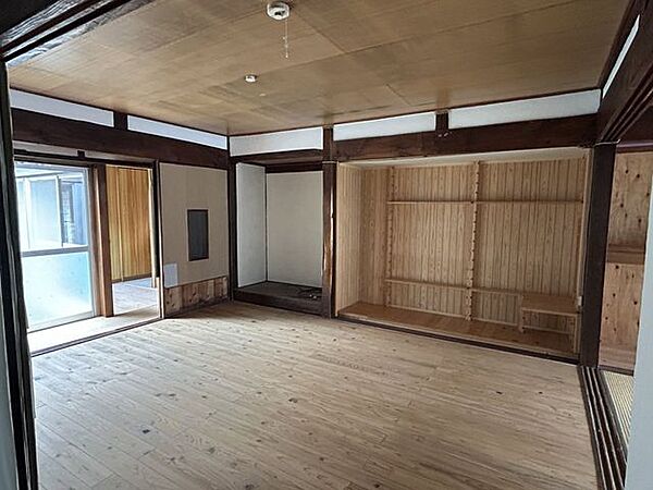 【1階5.4帖洋室2】