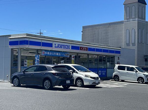 徒歩22分。ローソン雲南三刀屋町店まで約1.7km（徒歩22分） 1730m
