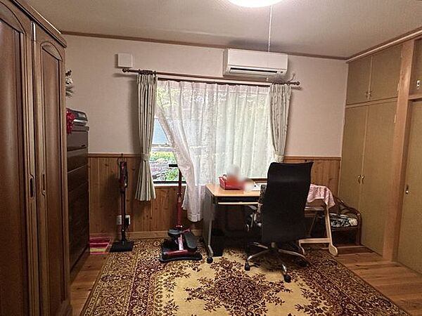洋室を拡大表示