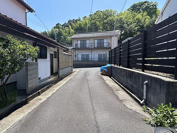 【前面道路】