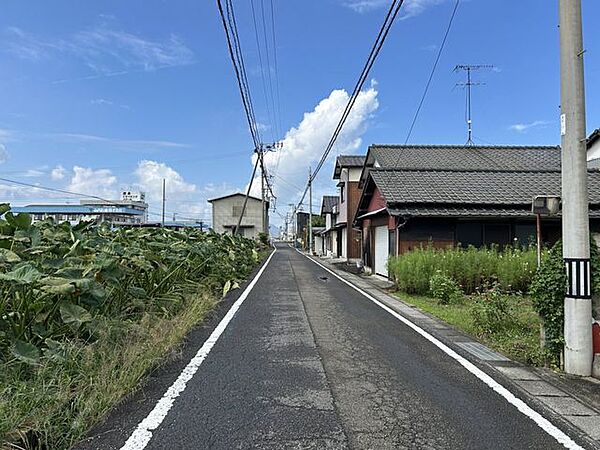 【前面道路】