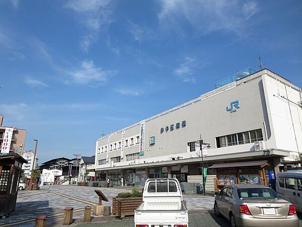 徒歩22分。伊予西条駅(JR四国 予讃線) 1730m