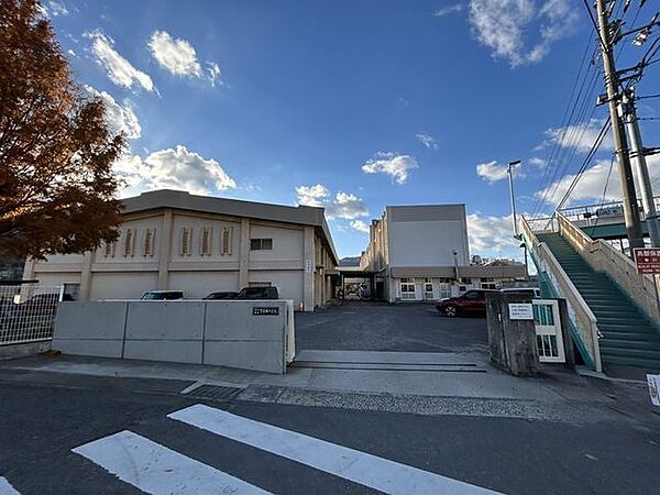 【周辺環境/小学校】下笠居小学校まで350m（徒歩5分）