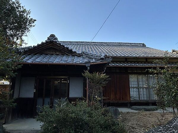 外観：338000054108