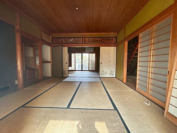 室内