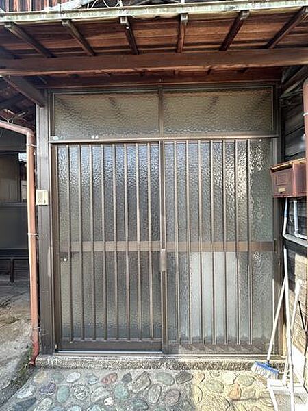 セブンイレブン新居浜徳常町店 【玄関】 900m