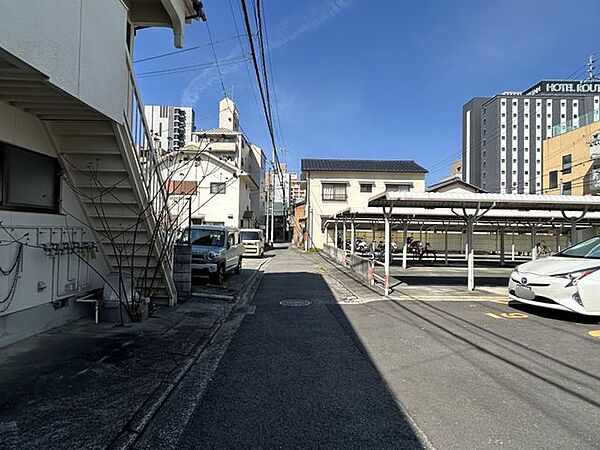 【前面道路】北側公道の幅員は、2.7ｍ。