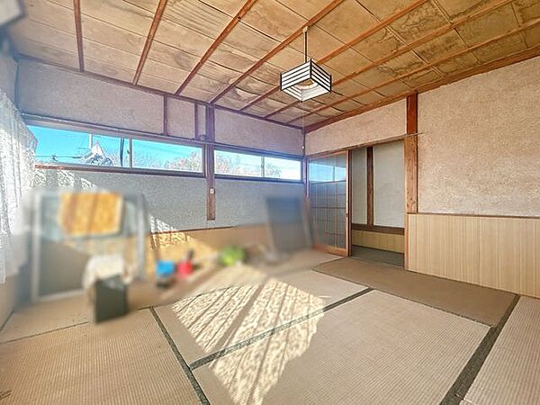 【2F和室3】約8帖。