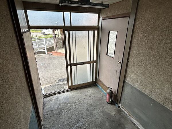 玄関