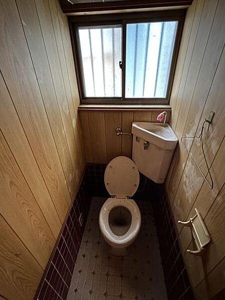トイレを拡大表示