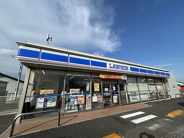 ローソン豊前久松店 徒歩16分。 1240m
