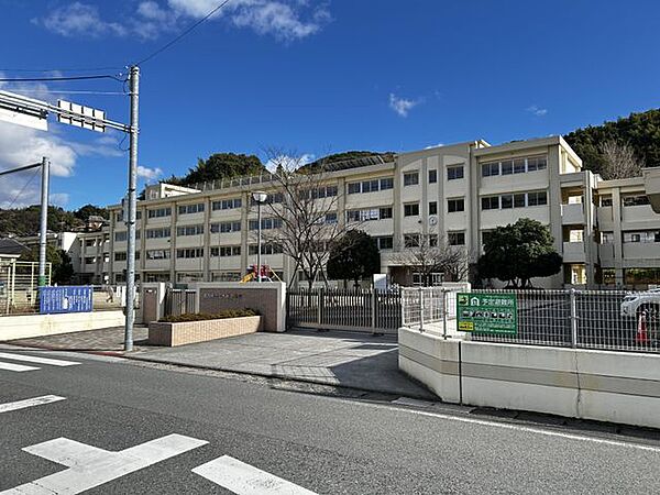北九州市立大蔵小学校 徒歩6分。 450m