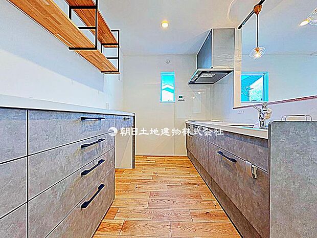 お子様と並んで料理をしても余裕のゆとりのキッチン