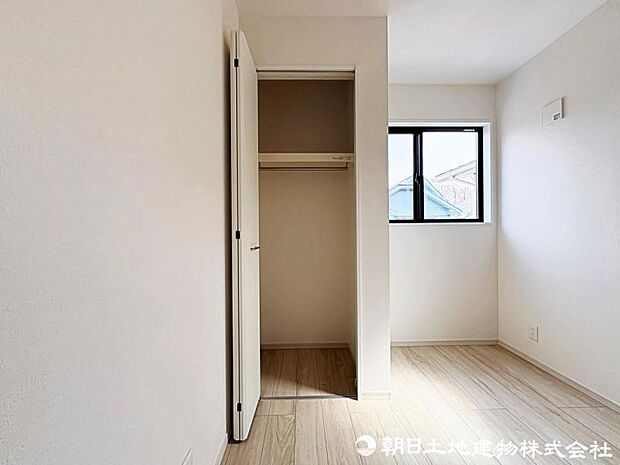 部屋ごとに設けた収納は住みやすさへのこだわり