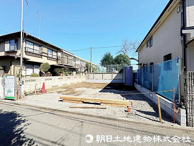 【外観】太陽光発電搭載◎ 家計にやさしい省エネ住宅