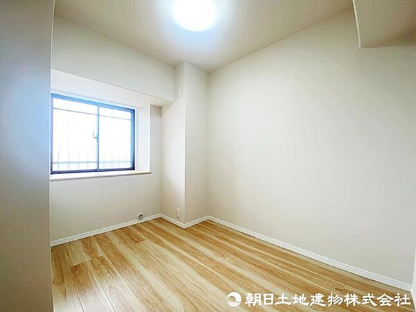一つ屋根の下にそれぞれの暮らしがある。お部屋ぐらいは自分の価値観で自由にしたい。