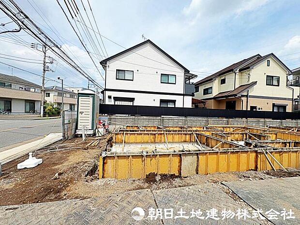 2026年9月完成予定（6月中旬撮影）