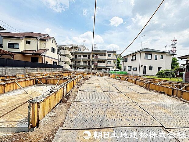 2026年9月完成予定（6月中旬撮影）