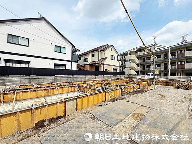 2026年9月完成予定（6月中旬撮影）