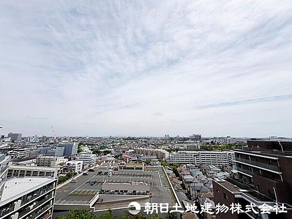 【バルコニー】開放感を感じるバルコニーからの眺望です
