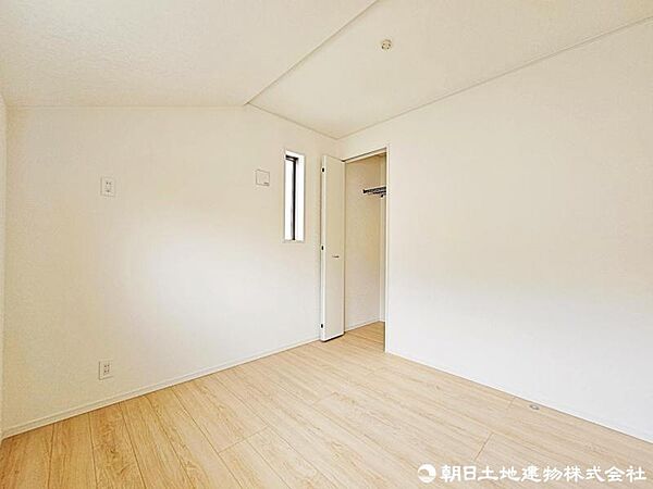 一つ屋根の下にそれぞれの暮らしがある。お部屋ぐらいは自分の価値観で自由にしたい。