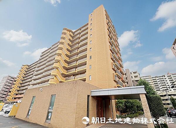 【外観】管理が行き届いたタイル張りのマンションです