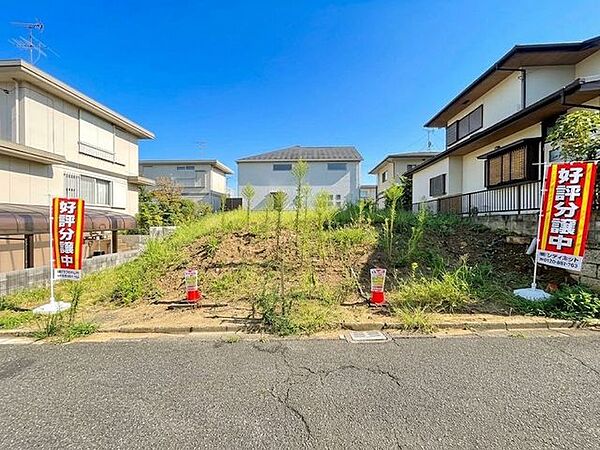 【現地】アクセス良好で買い物施設や病院が徒歩圏内に充実の便利な都市機能と子供の成長に無くてはならない自然が融合した価値ある住環境で快適な生活が叶います。お気軽にご連絡ください♪