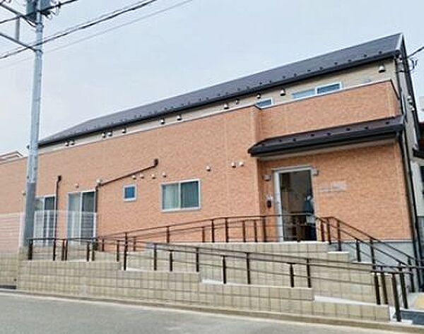 横浜東戸塚雲母保育園 毎日の送り迎えの負担を劇的に減らすことで、家族で過ごす夕食の時間をより長く確保。ゆとりある子育て世帯の毎日を力強く支えます。 320m