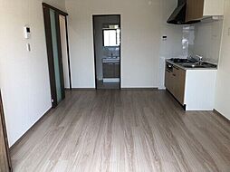 GAZZELE STYLE 西住之江 ワンルームのリビング/ダイニング