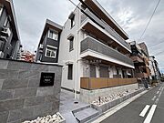 鶴ケ丘駅より徒歩2分 1階 築1年9ヶ月の賃貸物件