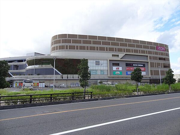 イオンモール名古屋茶屋　1.3km