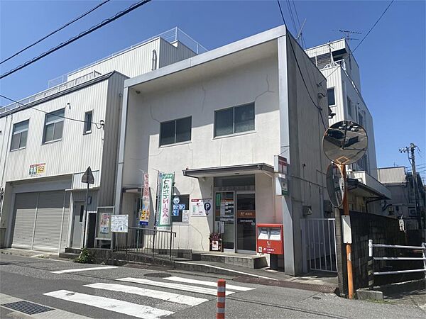 高知竹島郵便局（601m）