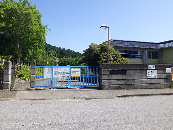 高知市立横浜新町小学校（2000m）