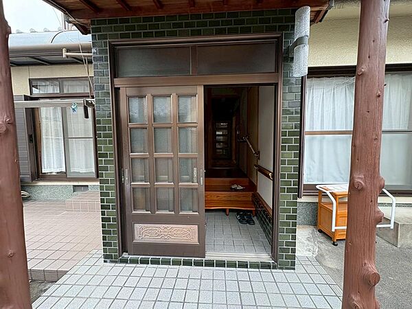玄関