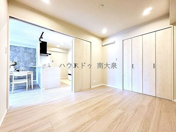 ●約5帖洋室(2)