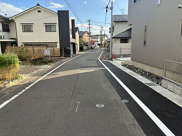 前面道路含む現地写真
