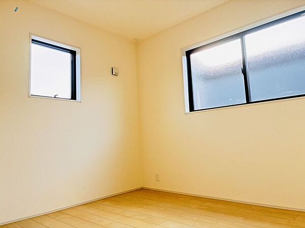 ＊ちょうどいい広さの子供部屋！すくすくと育っていくお子様の姿が目に浮かびますね！