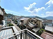 住戸からの眺望。陽当たり・通風良好です♪