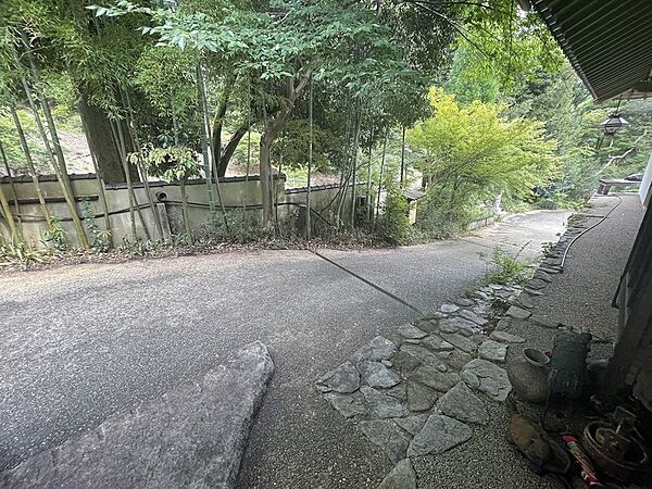 【建物？】玄関