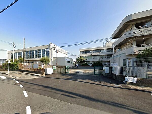 宇治市立御蔵山小学校
