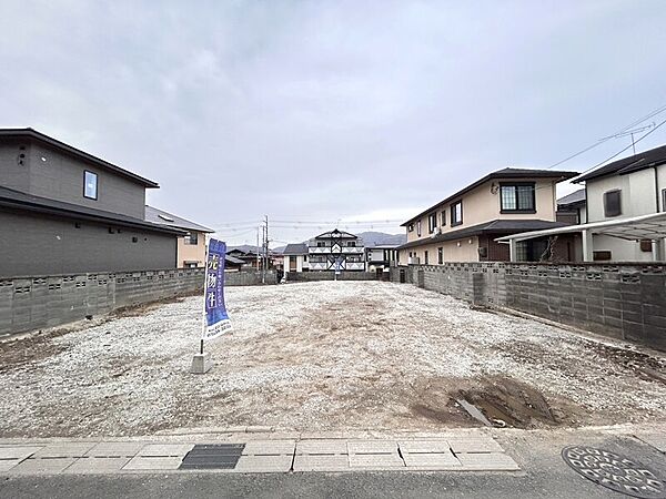 外観：326000243008