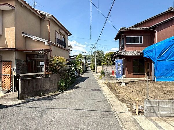 南向きにつき陽当たり良好です♪
