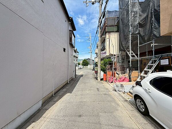 京福嵐山本線・京福北野線・ＪＲ山陰本線の3線利用可能で、通勤・通学便利な立地です♪