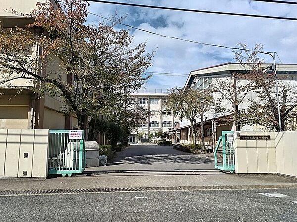 宇治市立木幡中学校